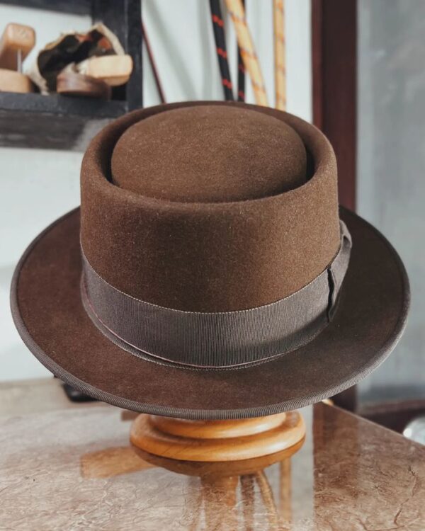 Marinzic Powder Blue Felt Pork Pie Hat with Orange Leather Band - Image 13